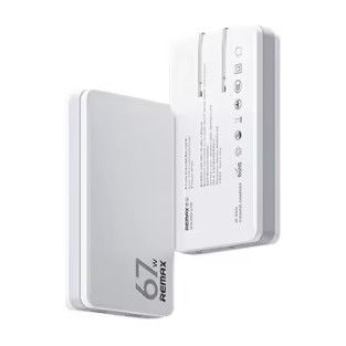 REMAX 67 W folding wall charger